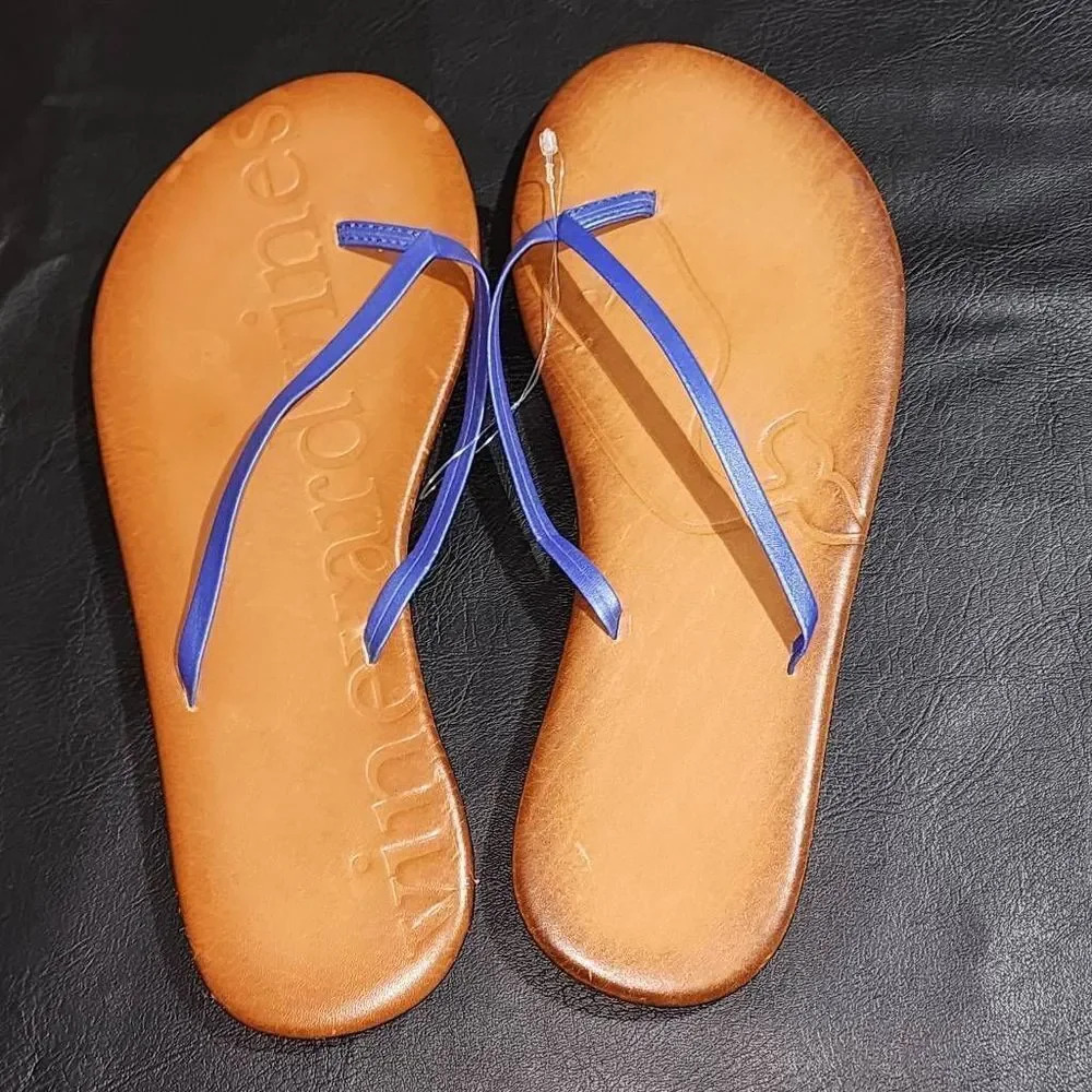 Vineyard Vines Tan Sandals with Blue Straps